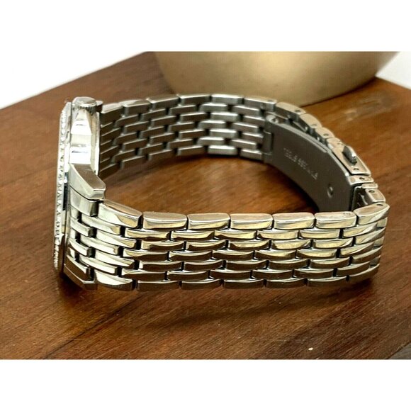 Bulova Women's Watch 96L297 Quartz Crystals Silver Dial Stainless Steel 32mm - Picture 9 of 13